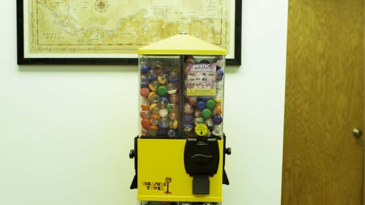 Toy machine in dental office